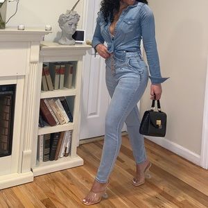 High waisted light wash denim